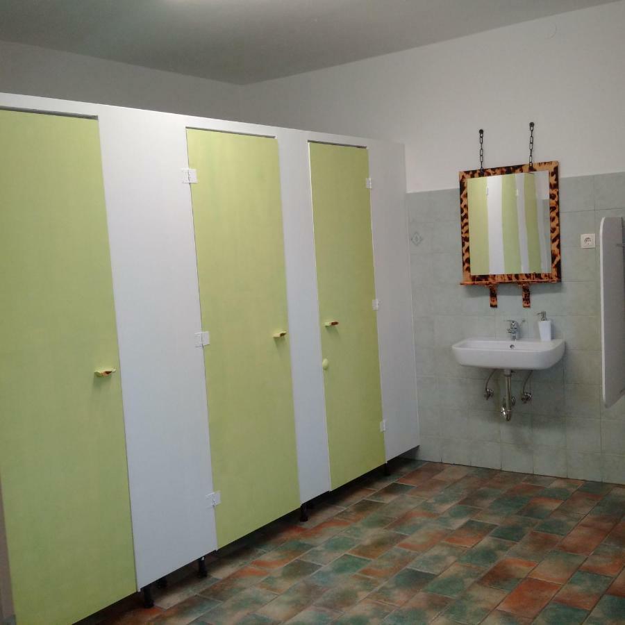 Residence Muzica Bed And Breakfast Komen Dış mekan fotoğraf